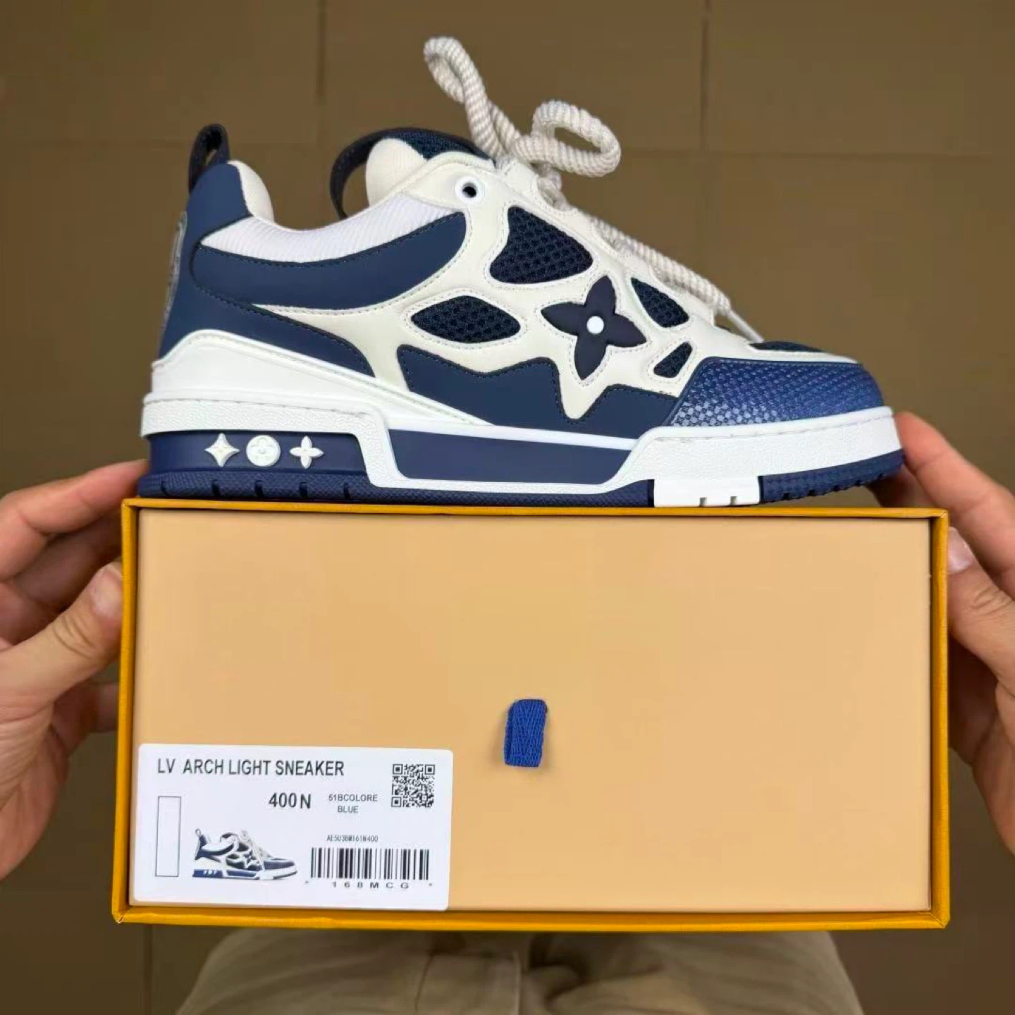 Louis Vuitton LV Arch Light Sneakers Blue Size 400N