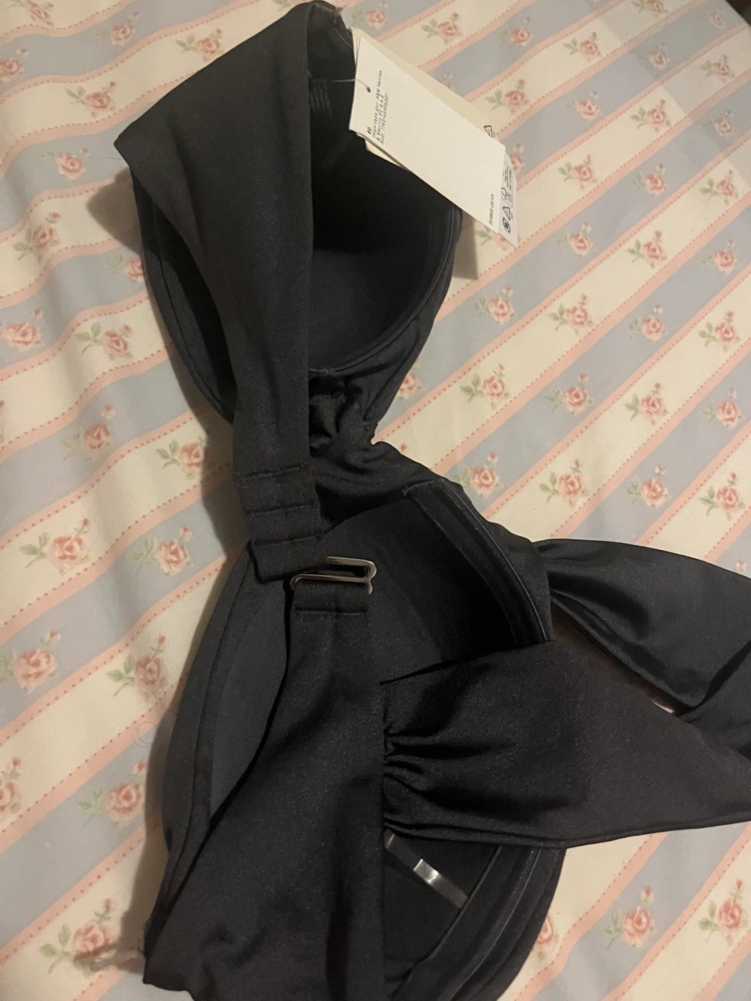 H&M Padded Swimwear Top - Black - US 8