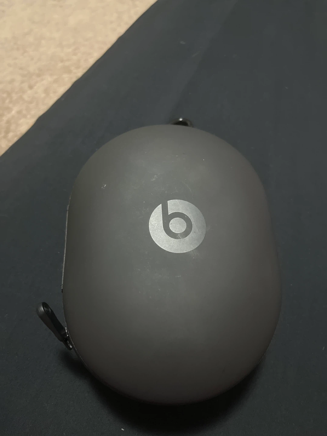 Beats Headphones Carrying Case - photo 2