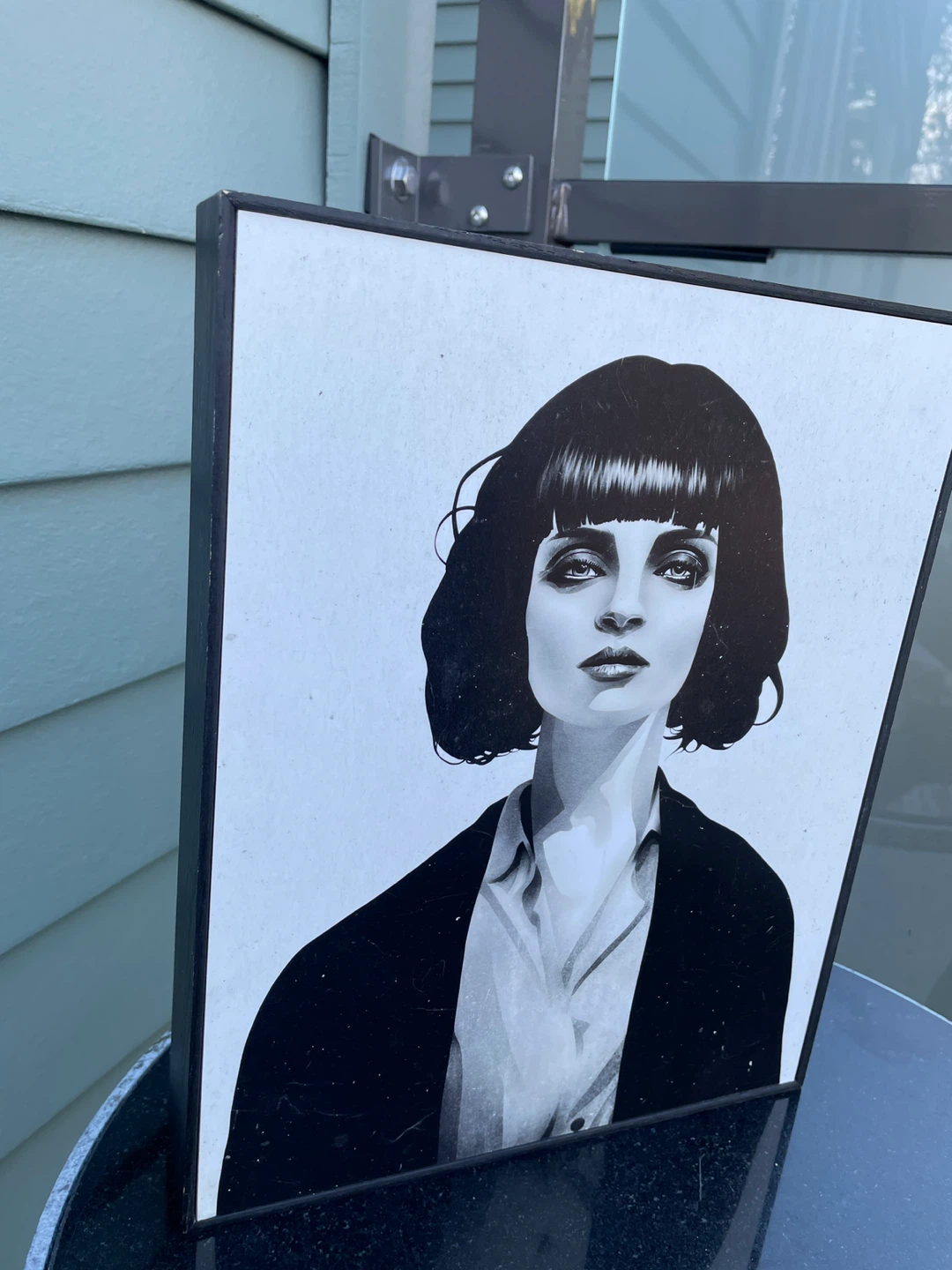 Eyes on Walls Pulp Fiction Mia Wallace Art Print - photo 2