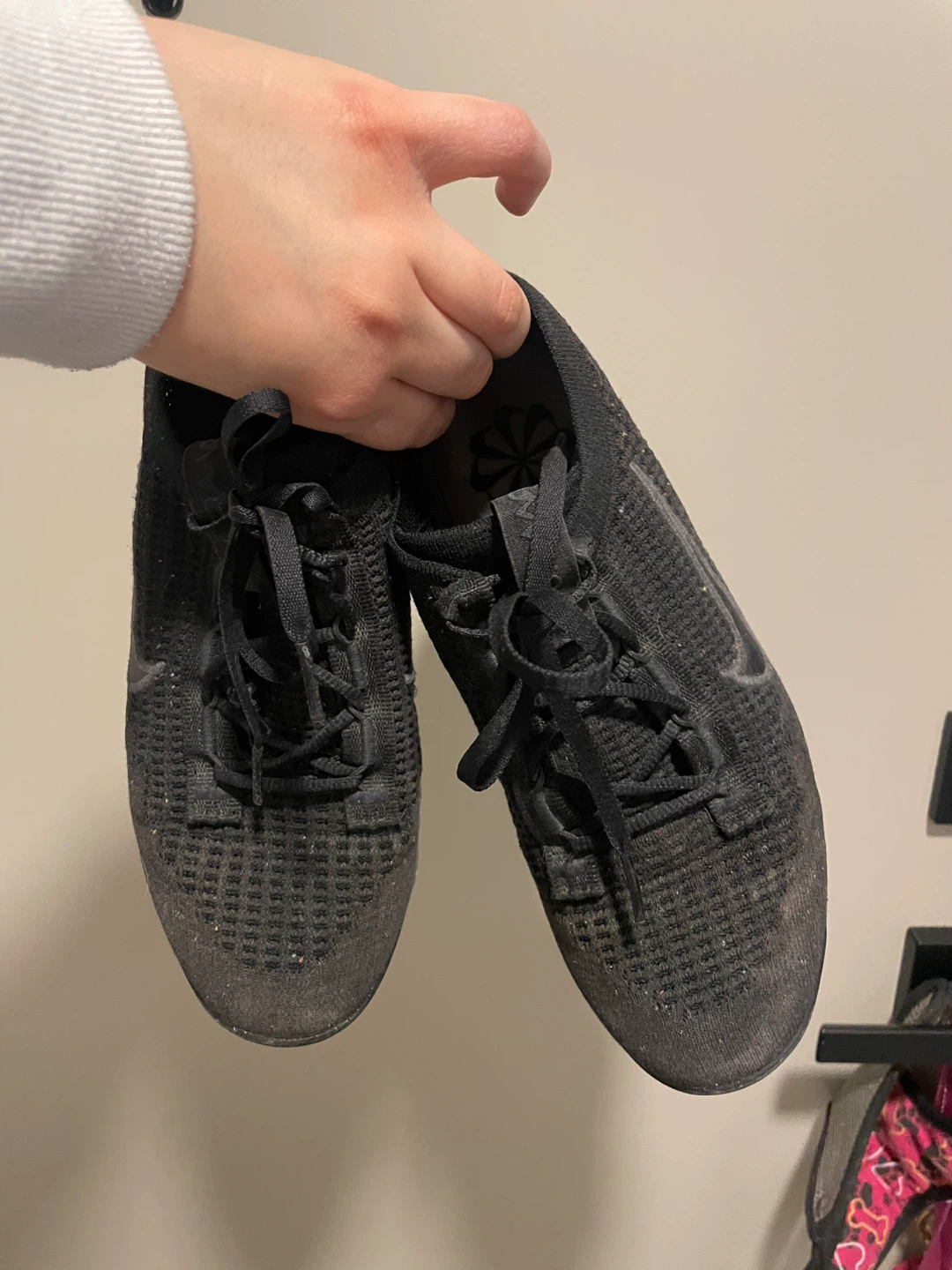 Nike Air VaporMax Flyknit Shoes - photo 2