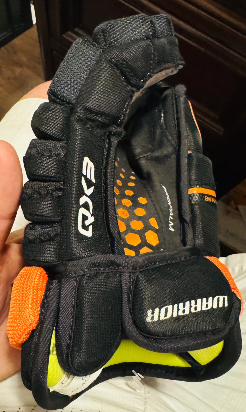Warrior Alpha QX3 Hockey Gloves - photo 3