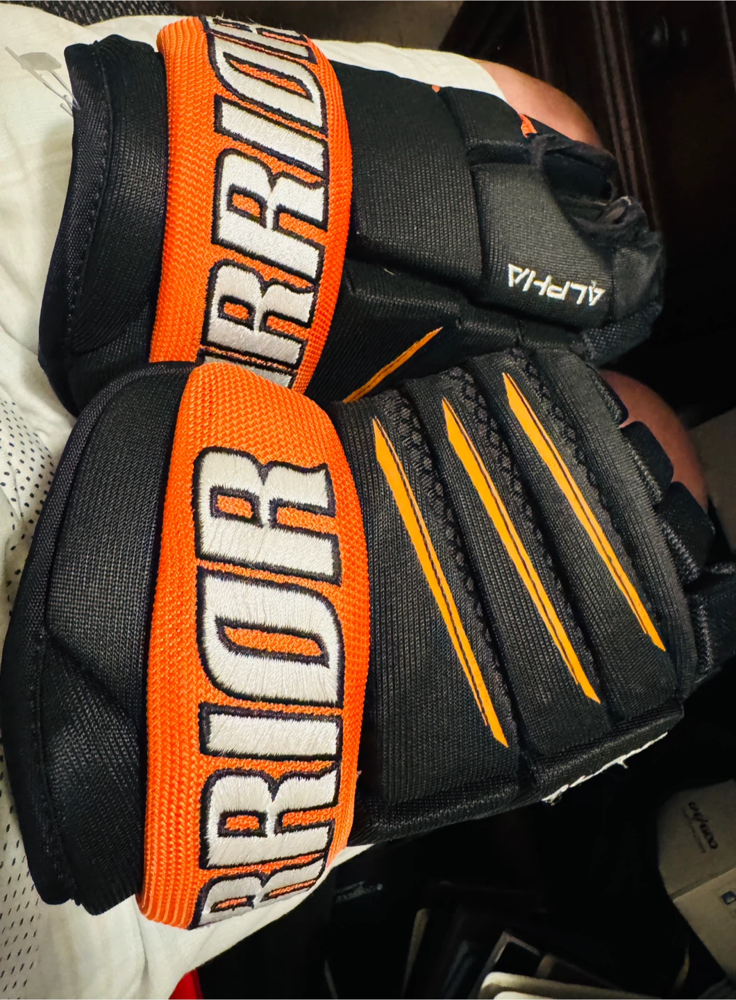 Warrior Alpha QX3 Hockey Gloves - photo 2