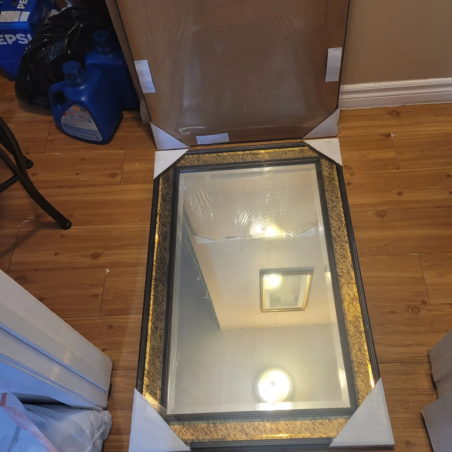 Framed Mirror with Decorative Edge - photo 2