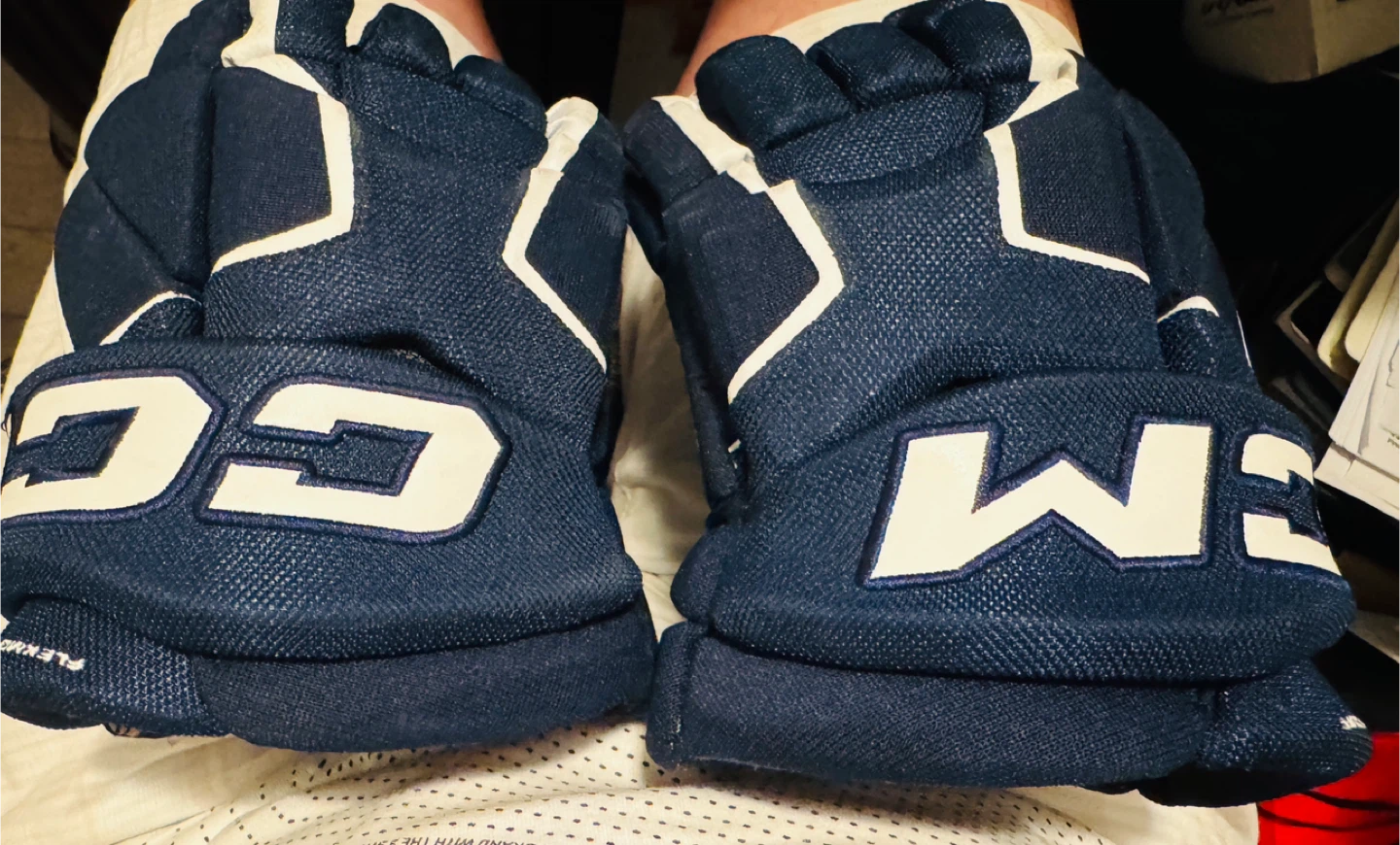CCM AS 580 Hockey Gloves - 11" / 28cm - photo 2