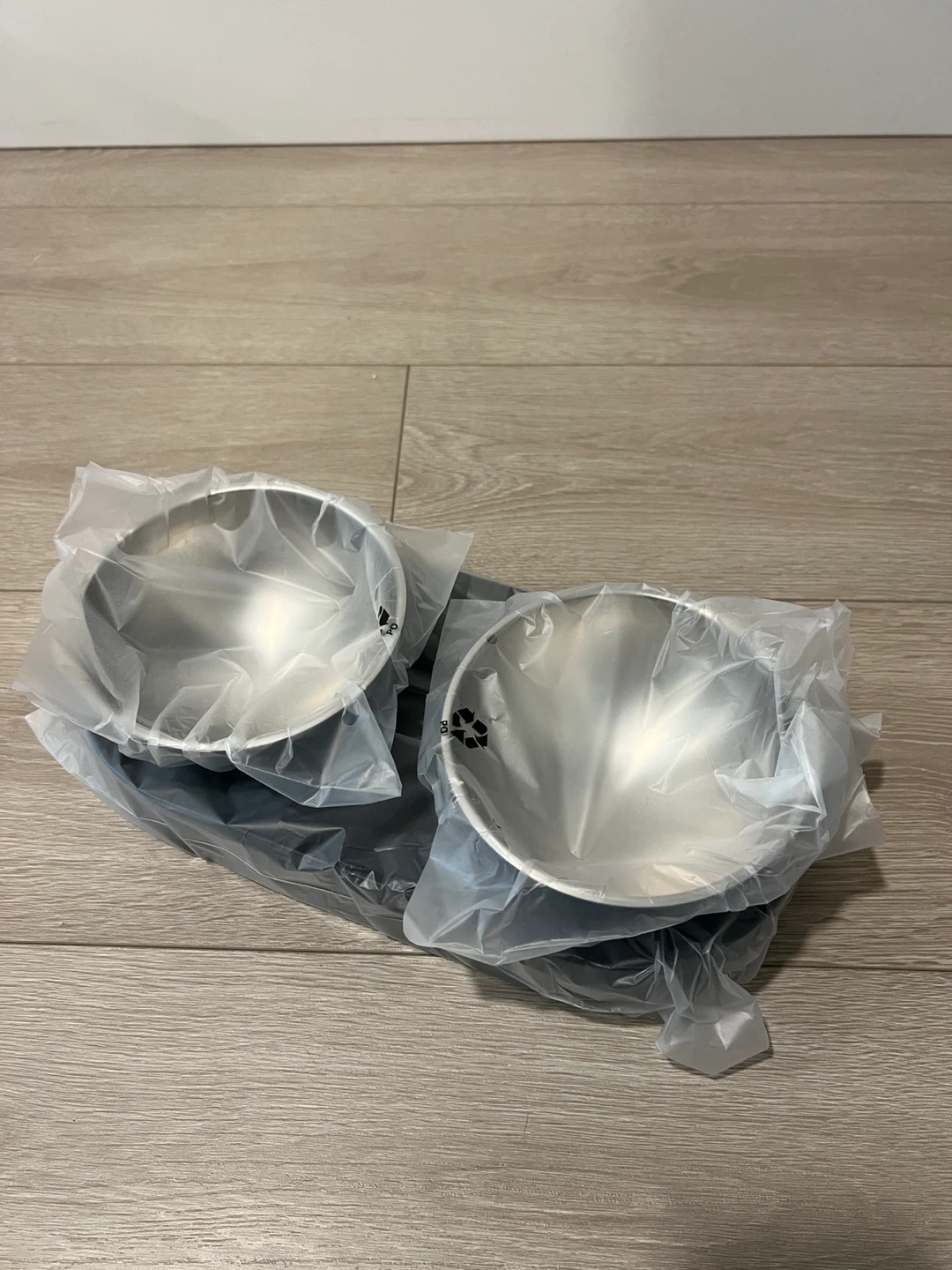 Stainless Steel Pet Bowls with Black Stand