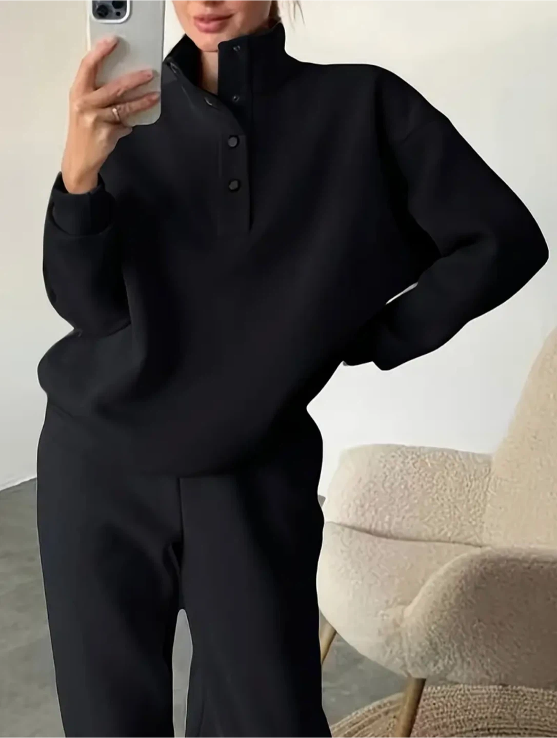 Black Pullover Sweatshirt and Jogger Set - photo 4