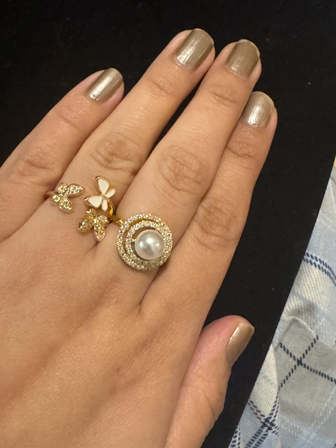 Gold-tone Pearl and Butterfly Ring Set
