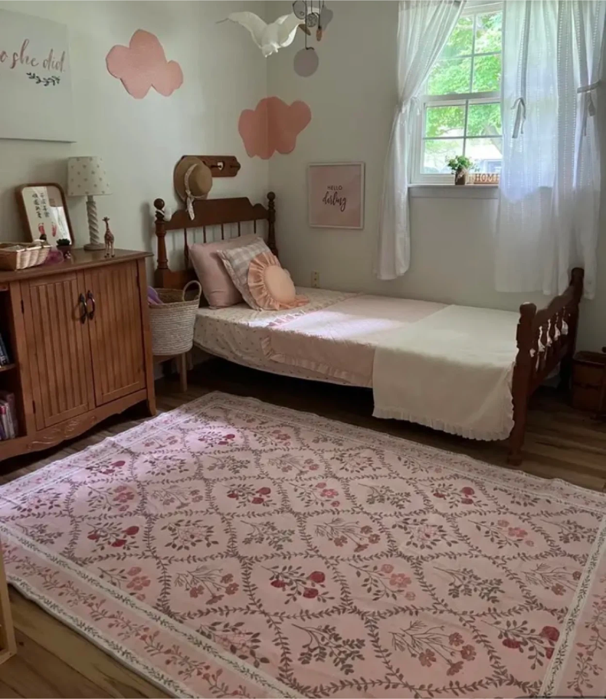 Light Pink Floral Area Rug