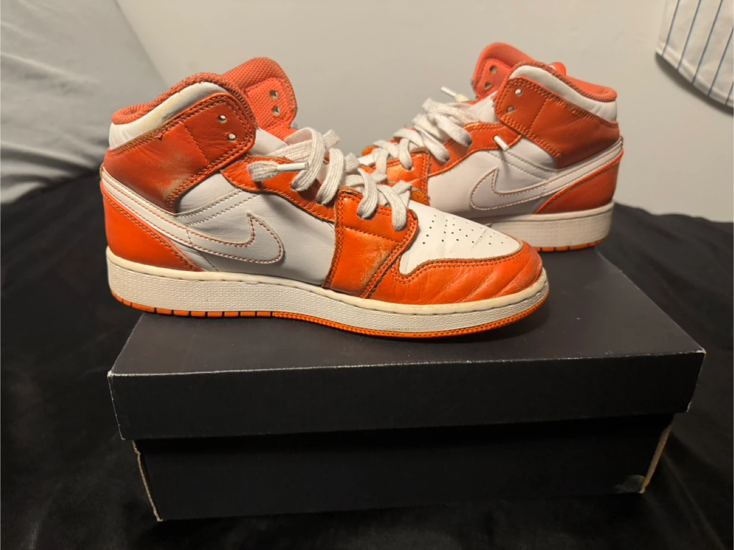 Nike Air Jordan 1 Mid Orange White - photo 2