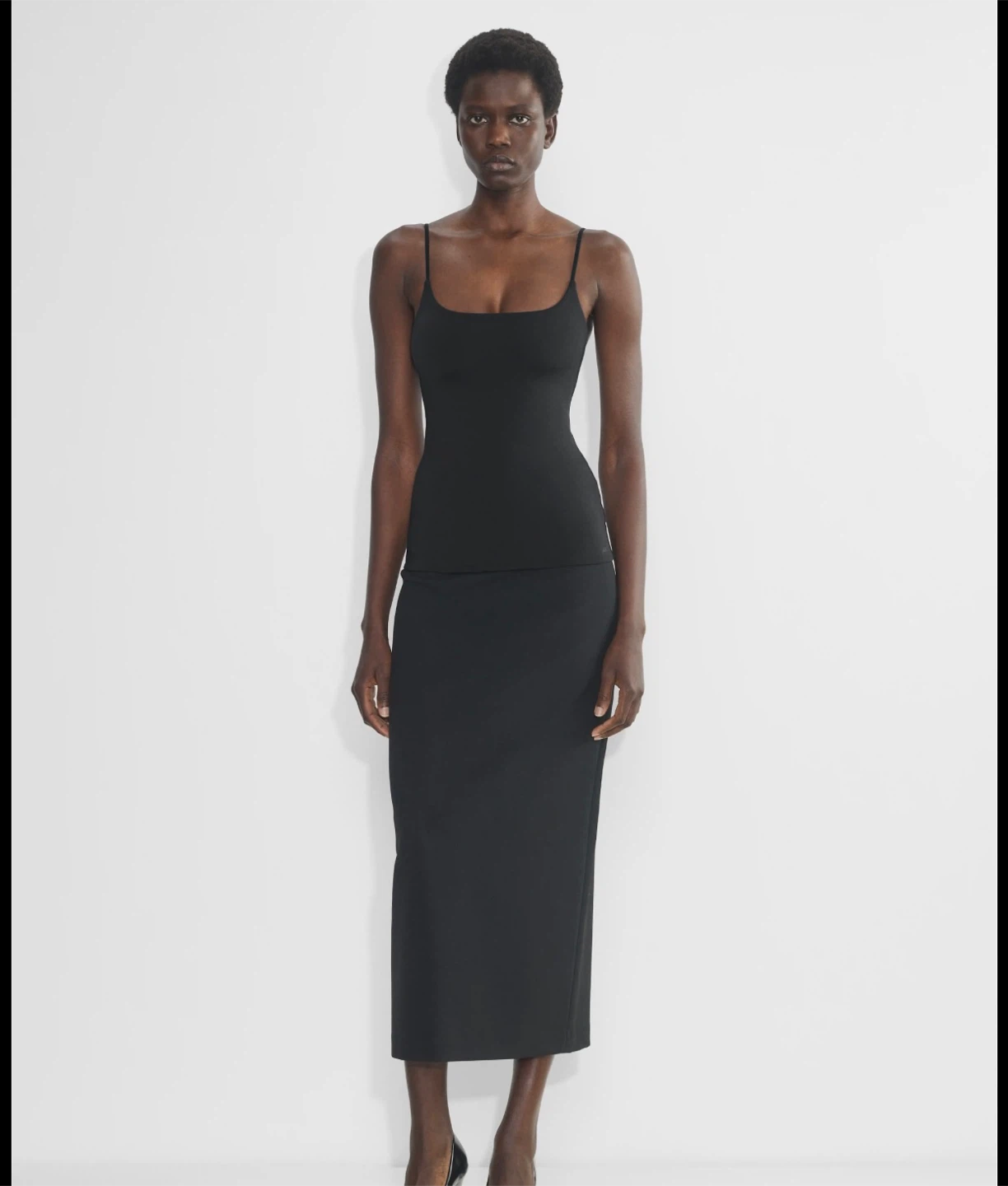 Aritzia Black Original Contour Squareneck Cami Hip Tank M - photo 3
