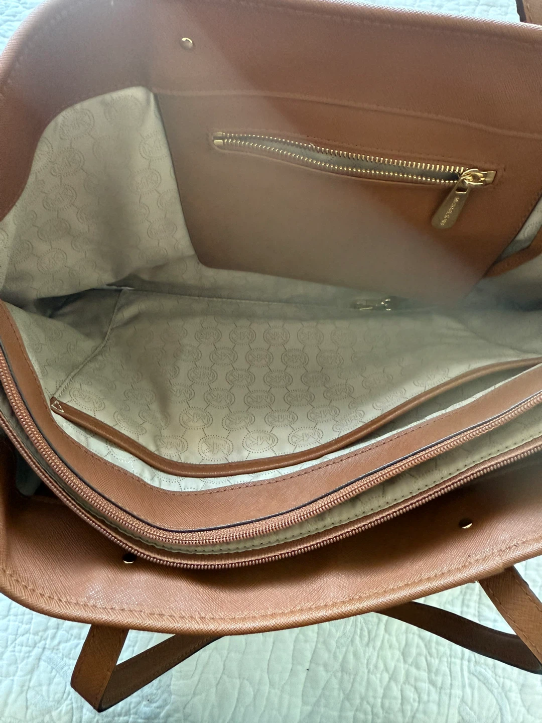 Michael Kors Jet Set Travel Tote Bag - Brown Saffiano Leather - photo 3