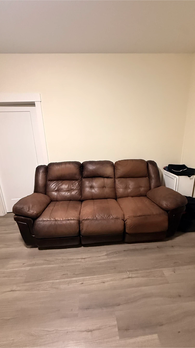 Free - delivery, Brown Leather Loveseat Recliner Sofa