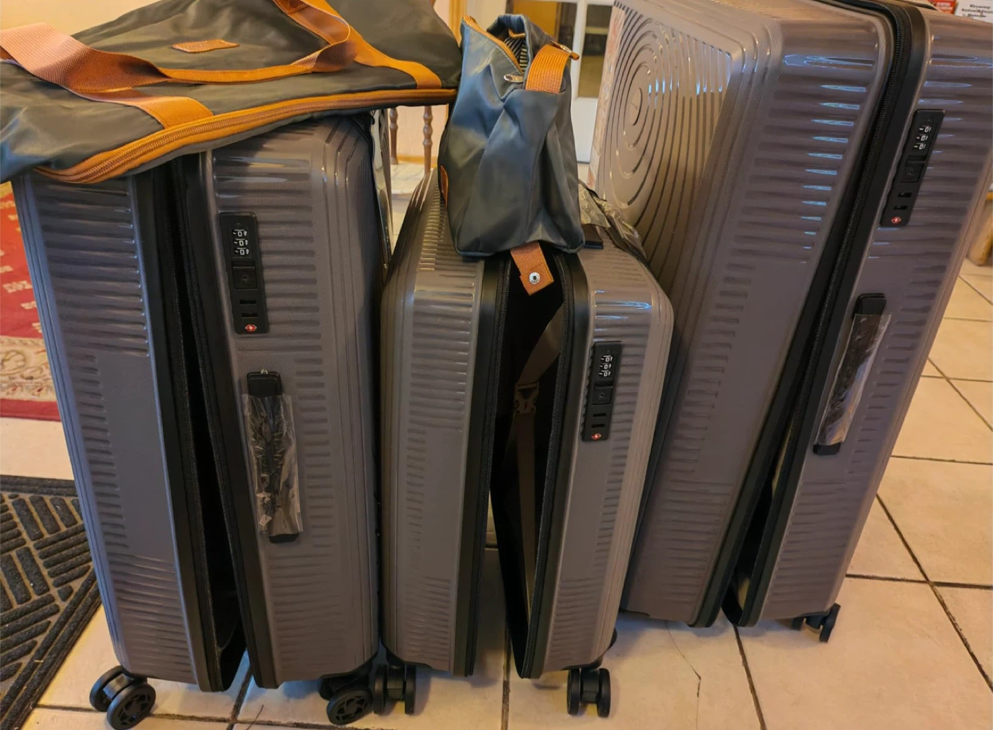 Luggage Set - photo 4
