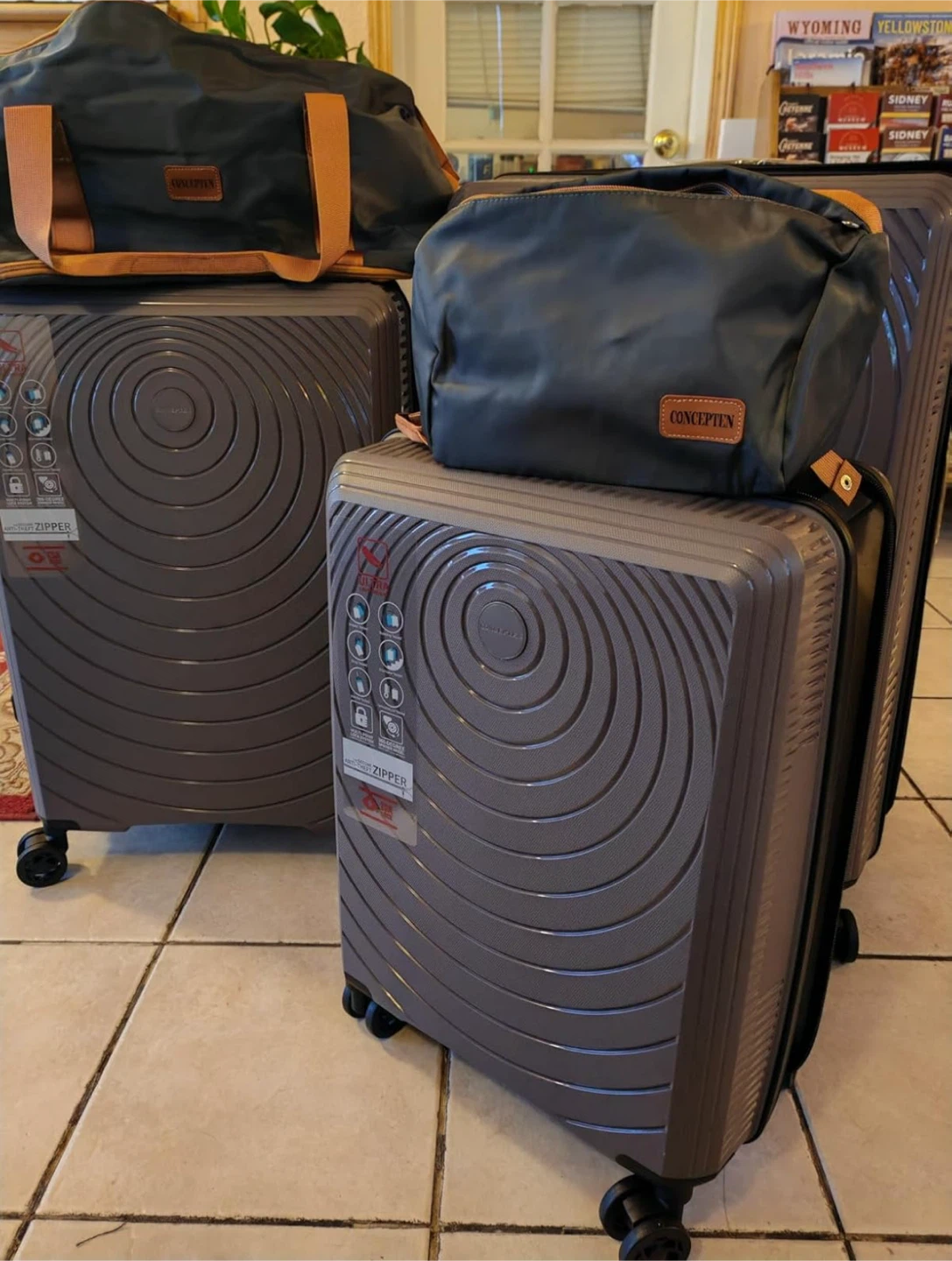 Luggage Set - photo 2