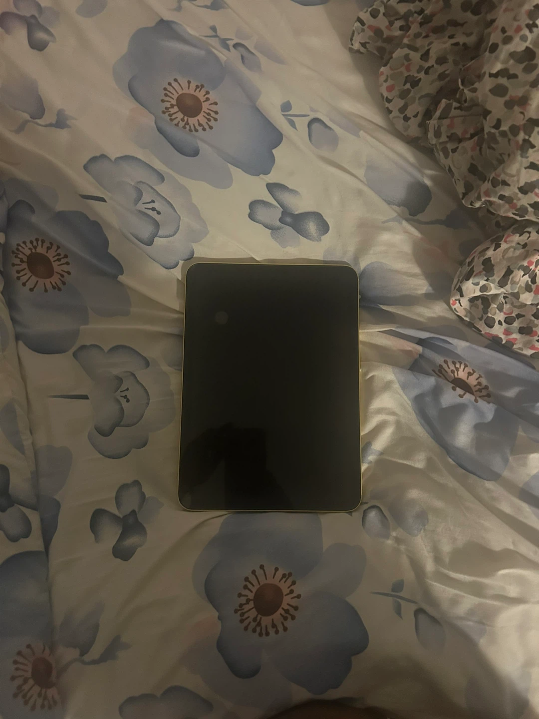 Apple iPad Mini (Yellow)