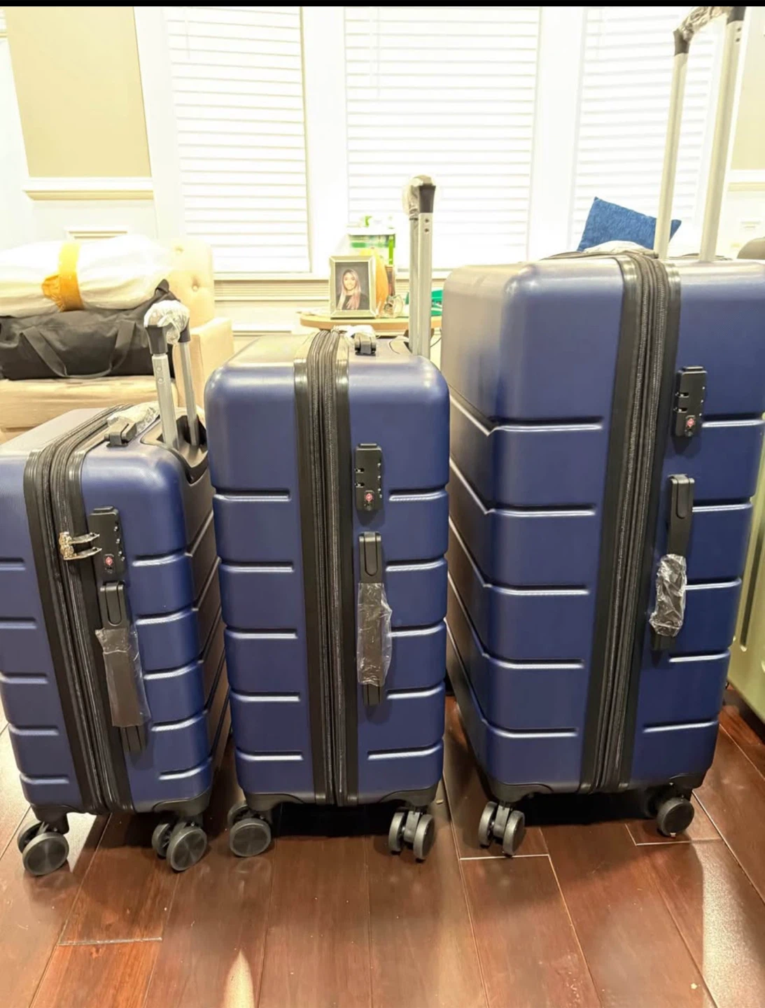 Blue expandable Luggage Set (3-Piece) - photo 2
