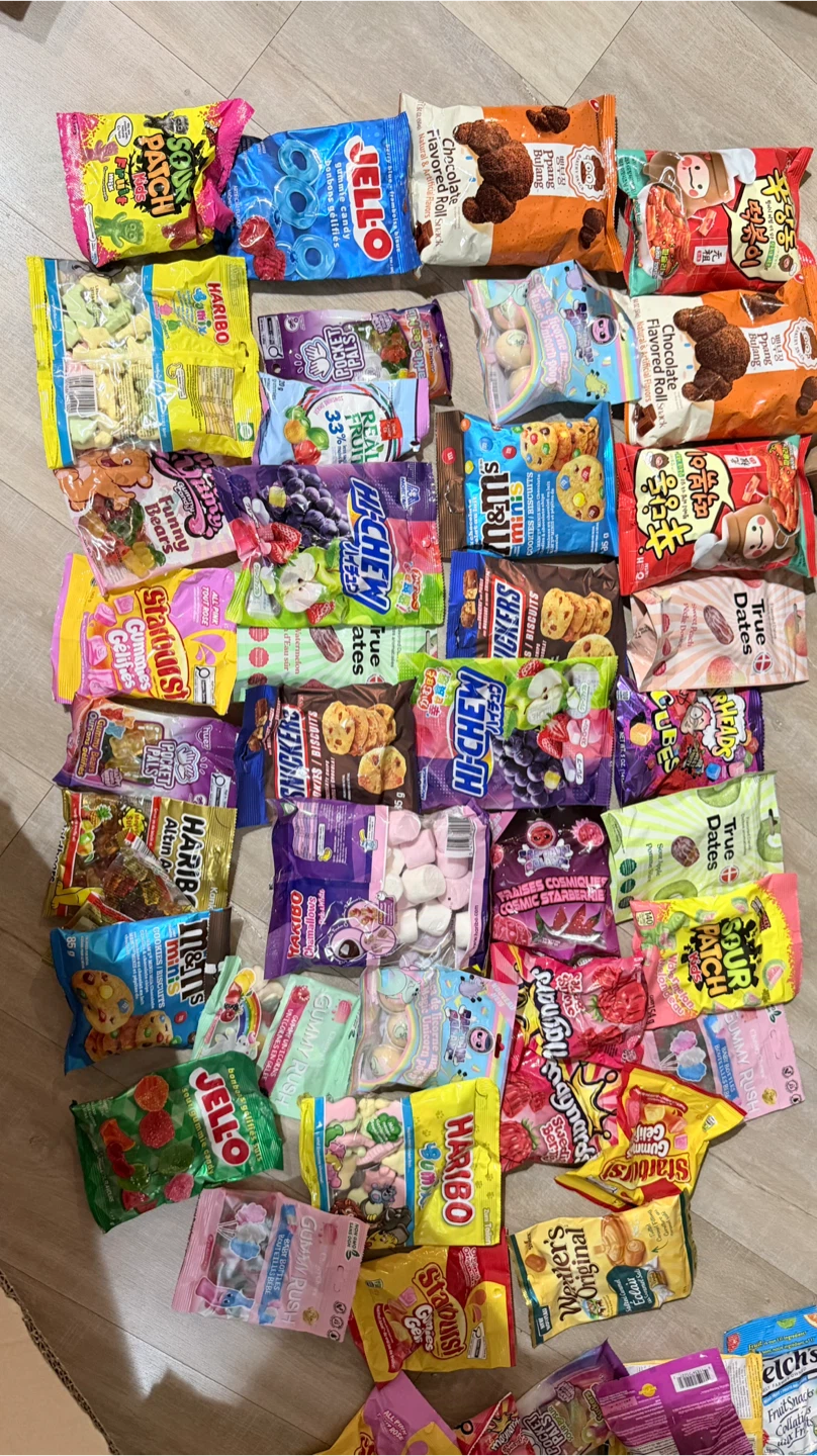 Assorted Candy and Snacks Variety Pack