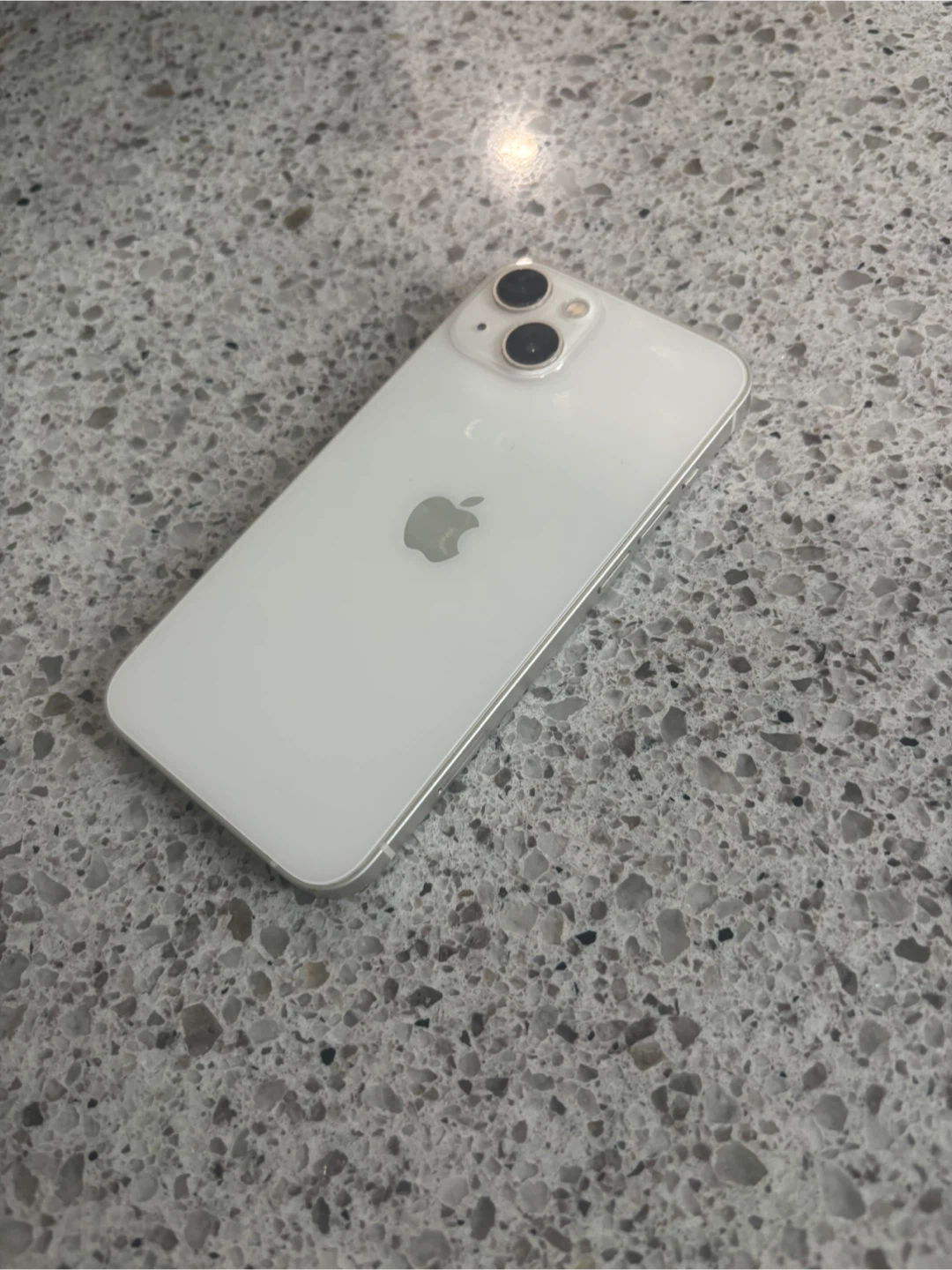 Apple iPhone 13 - Starlight - photo 4