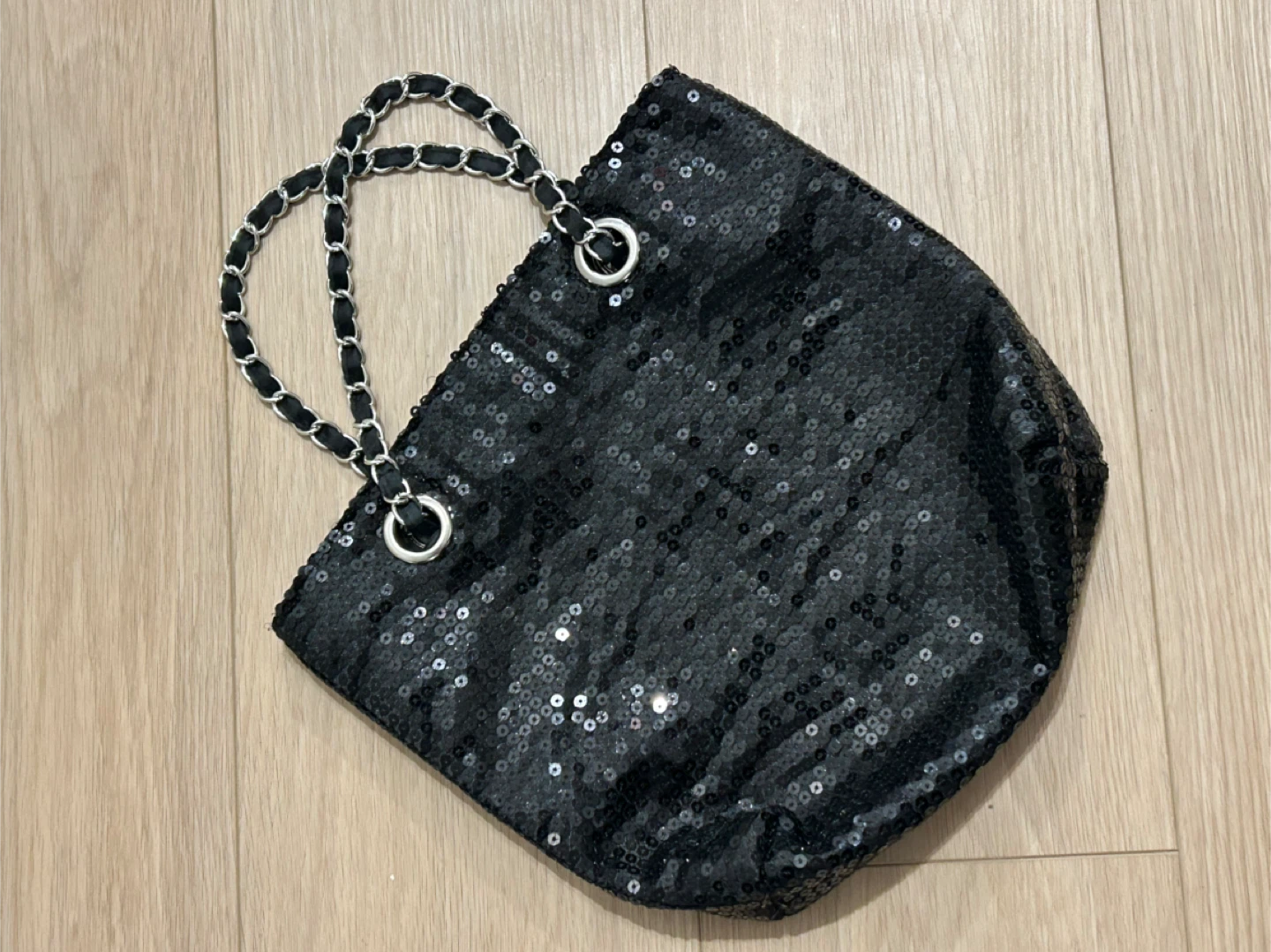 Vintage Black Sequin Hand Bag w/ Chain Strap