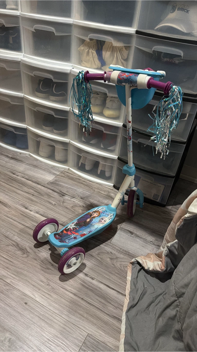 Disney Frozen 3-Wheel Scooter - photo 2