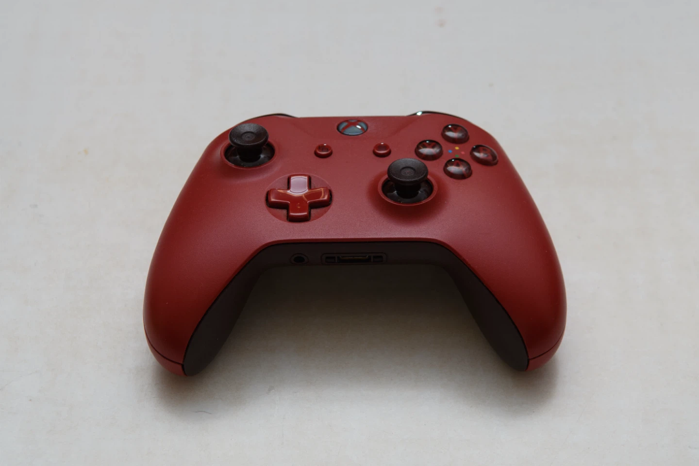 2016 Xbox Wireless Controller - Red - photo 2