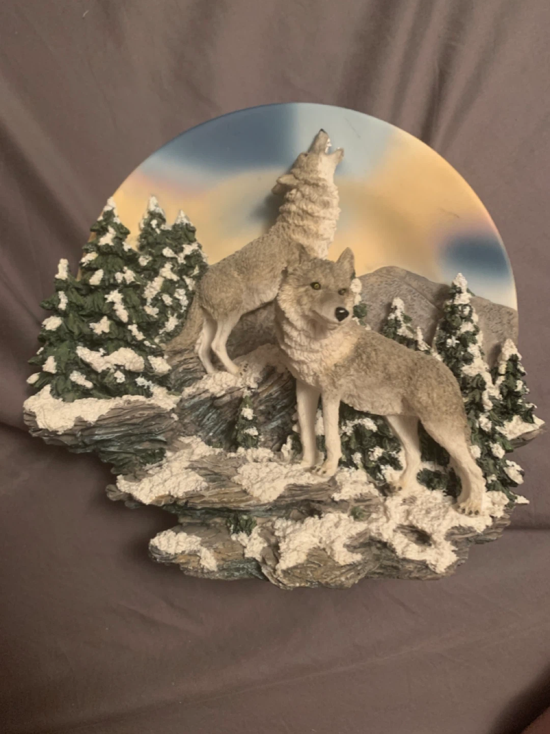 3D wolf plate