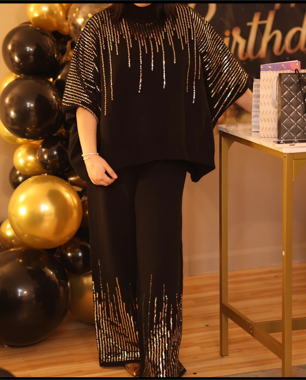 EMERY ROSE Women's Black Sequin Batwing Sleeve Sweater