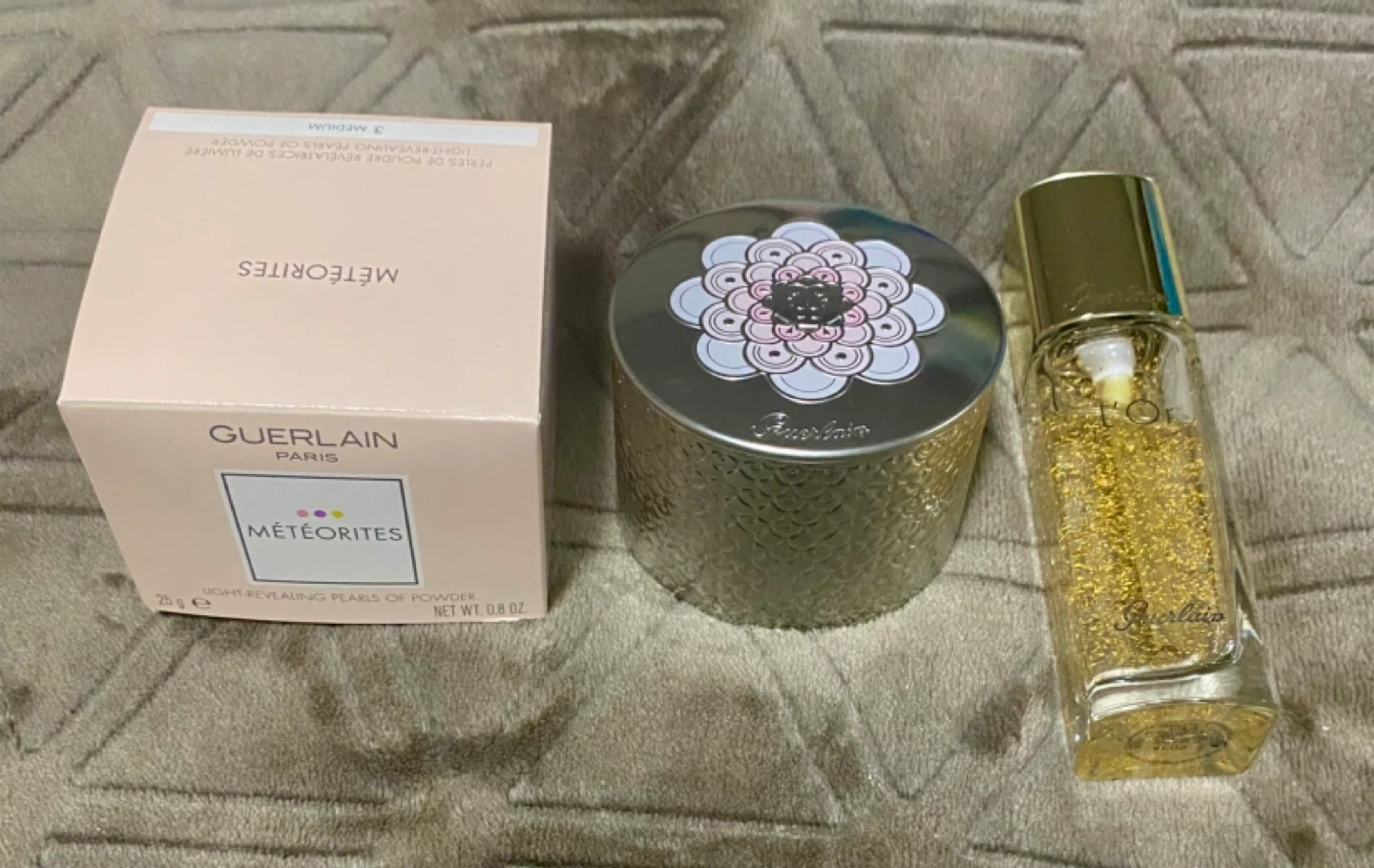 Guerlain Meteorites Pearls of Powder & L’Or Face Primer