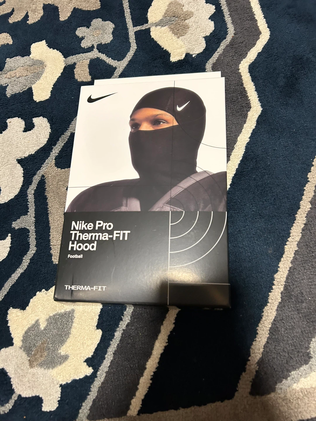 Nike Pro Therma-FIT Hood Football Balaclava - photo 2