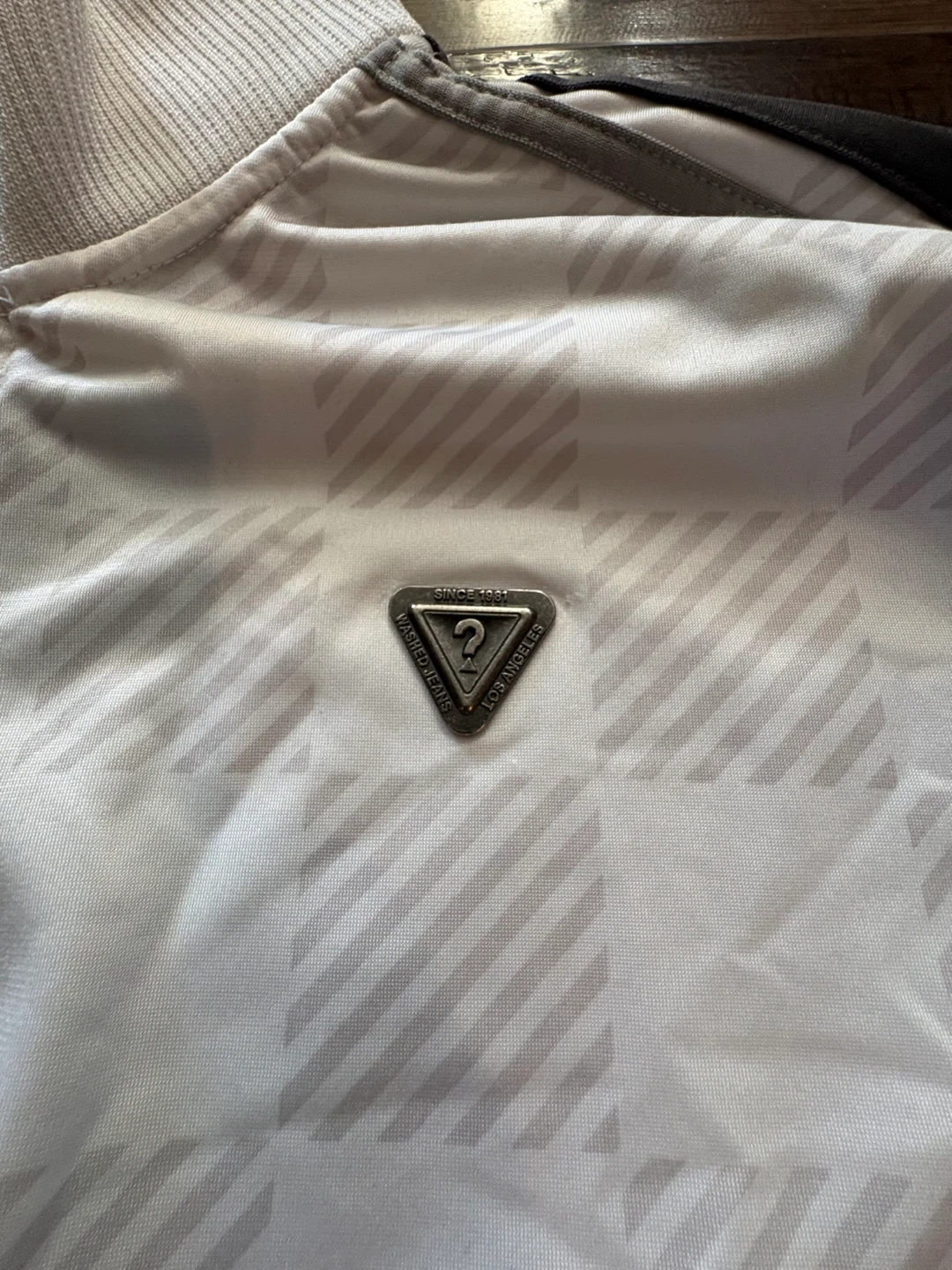Men’s Guess Track Jacket - Excellent Condition - photo 3