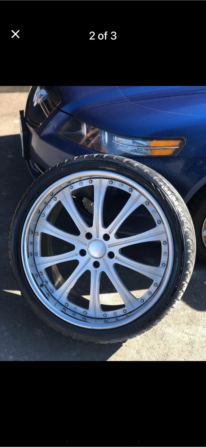 Custom Aluminum Alloy Wheels and Tires