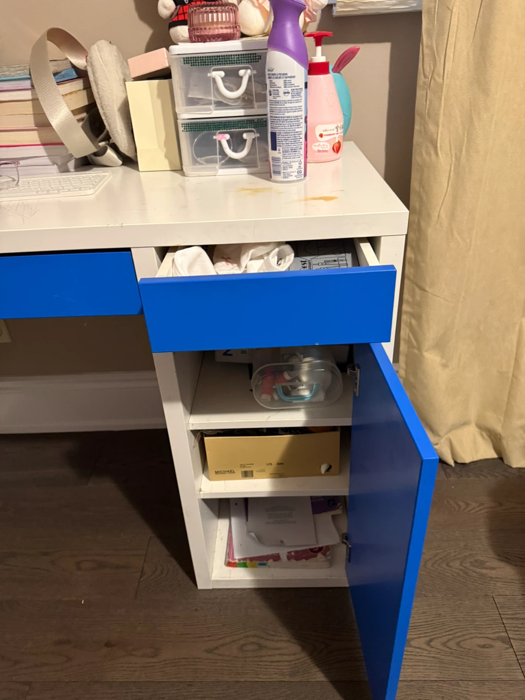 White and Blue Desk with Drawers - photo 3