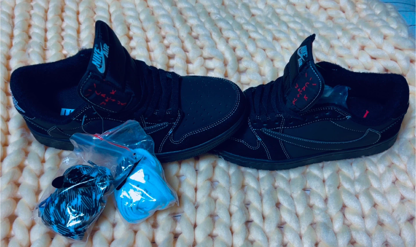 Nike Air Jordan 1 Low Travis Scott Black Phantom - photo 2