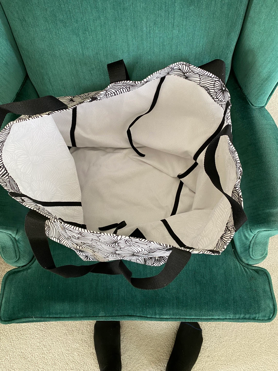 Black and White Floral Tote Bag - photo 2