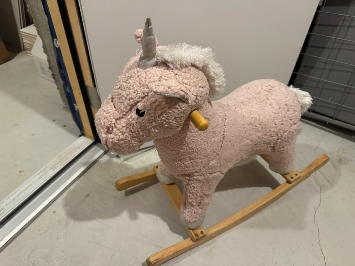 Unicorn rocking chair - photo 2