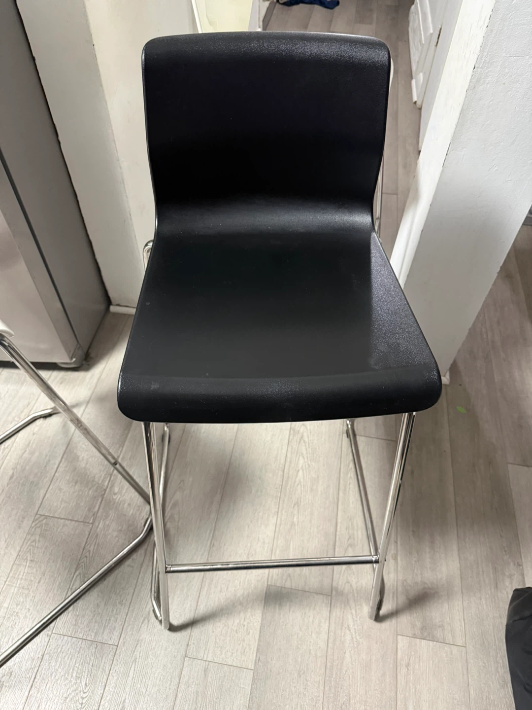 Set of 3 Ikea Glenn Bar Stools - White and Black - photo 4