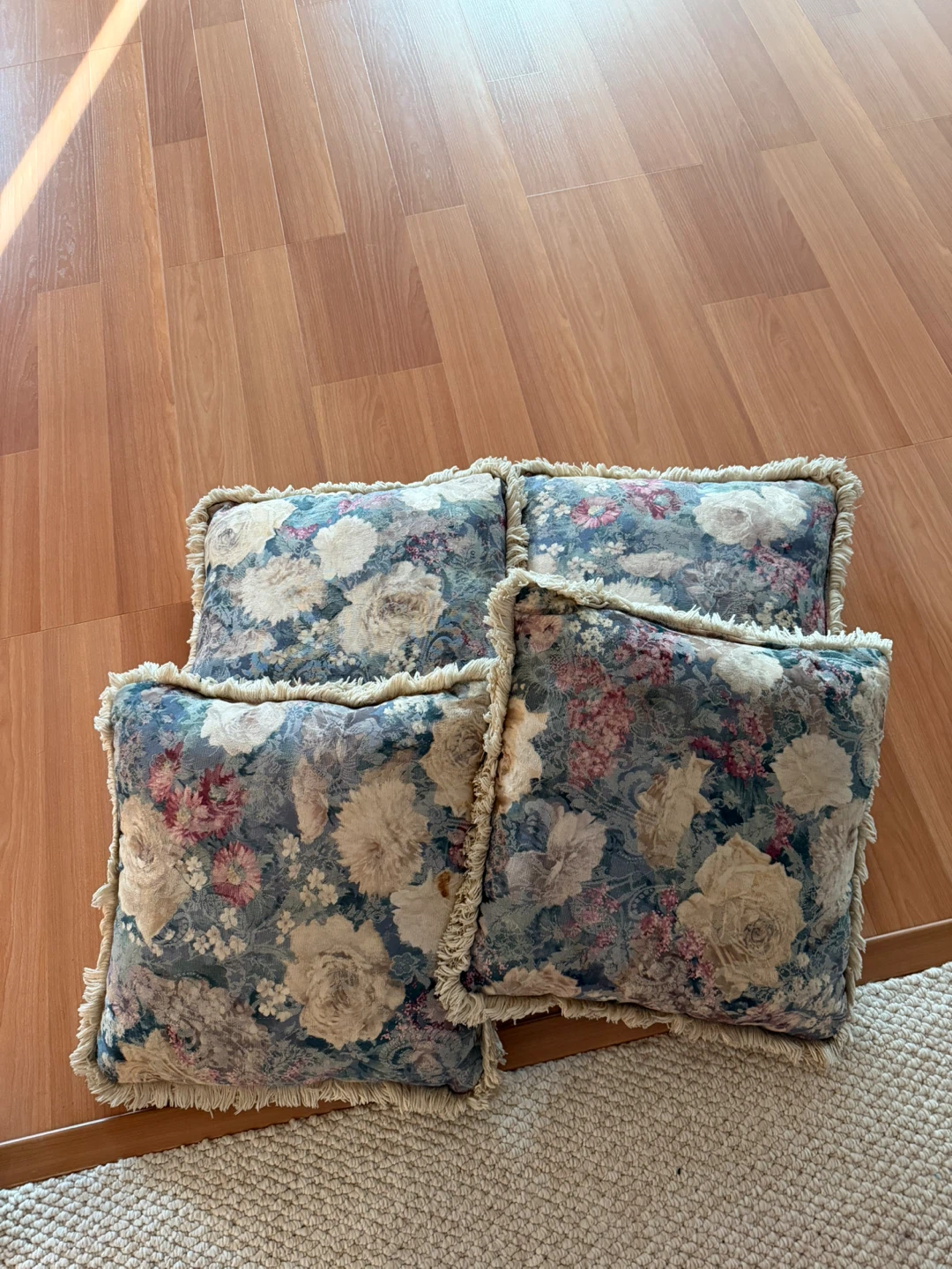 Set of 4 Floral Throw Pillows with Fringe