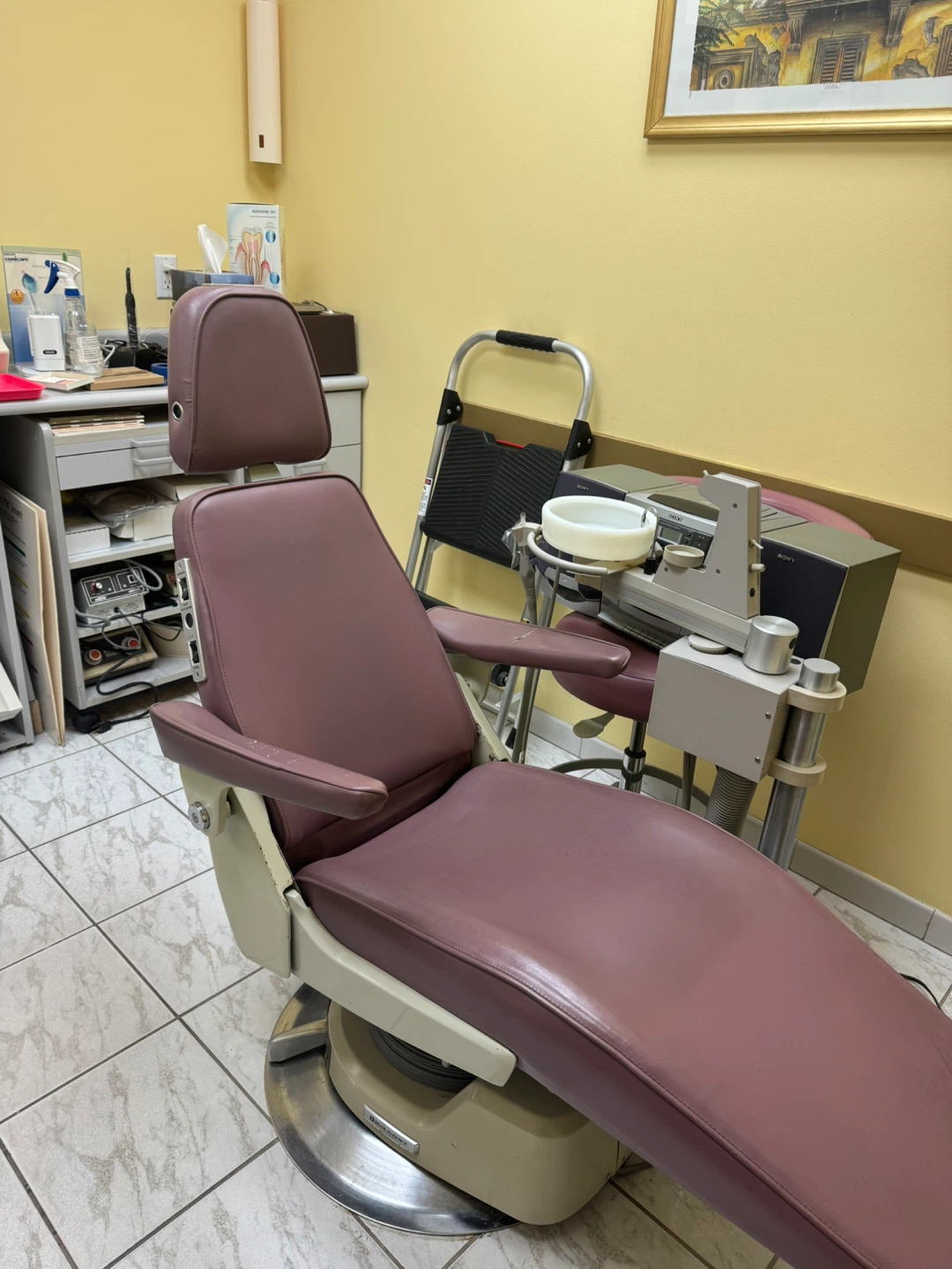 Dental Chair + Working Chair 🦷