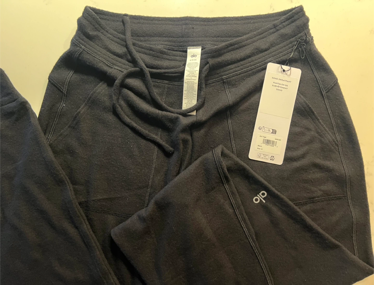 Alo Yoga Soho Sweatpant Black Size S - photo 2