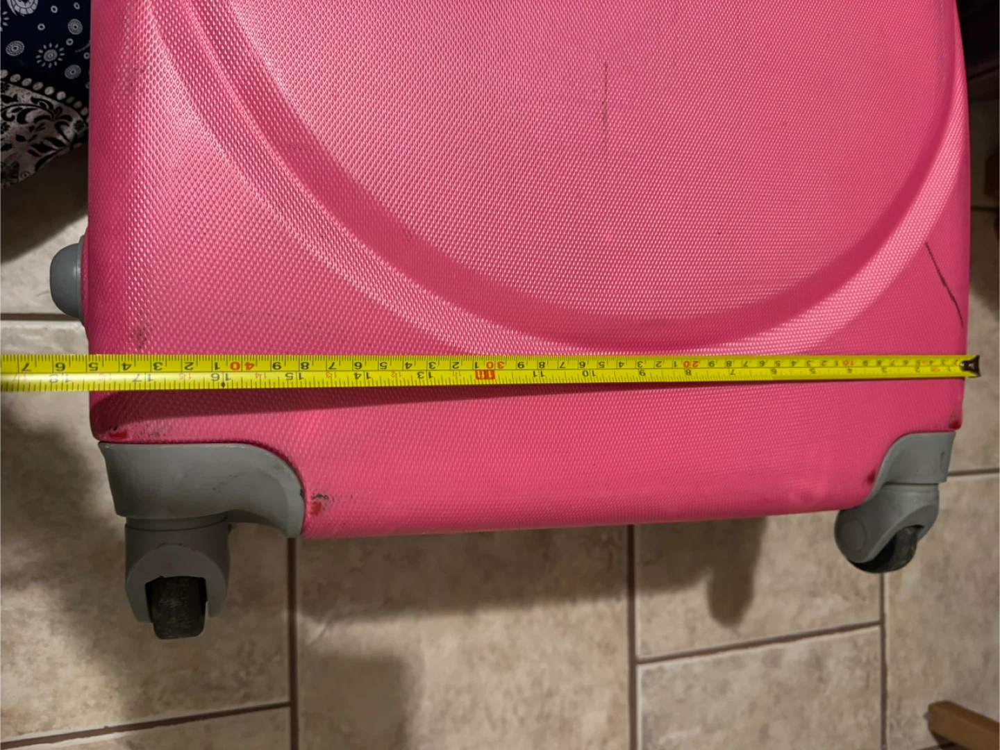 Pink Hardside Suitcase - photo 3