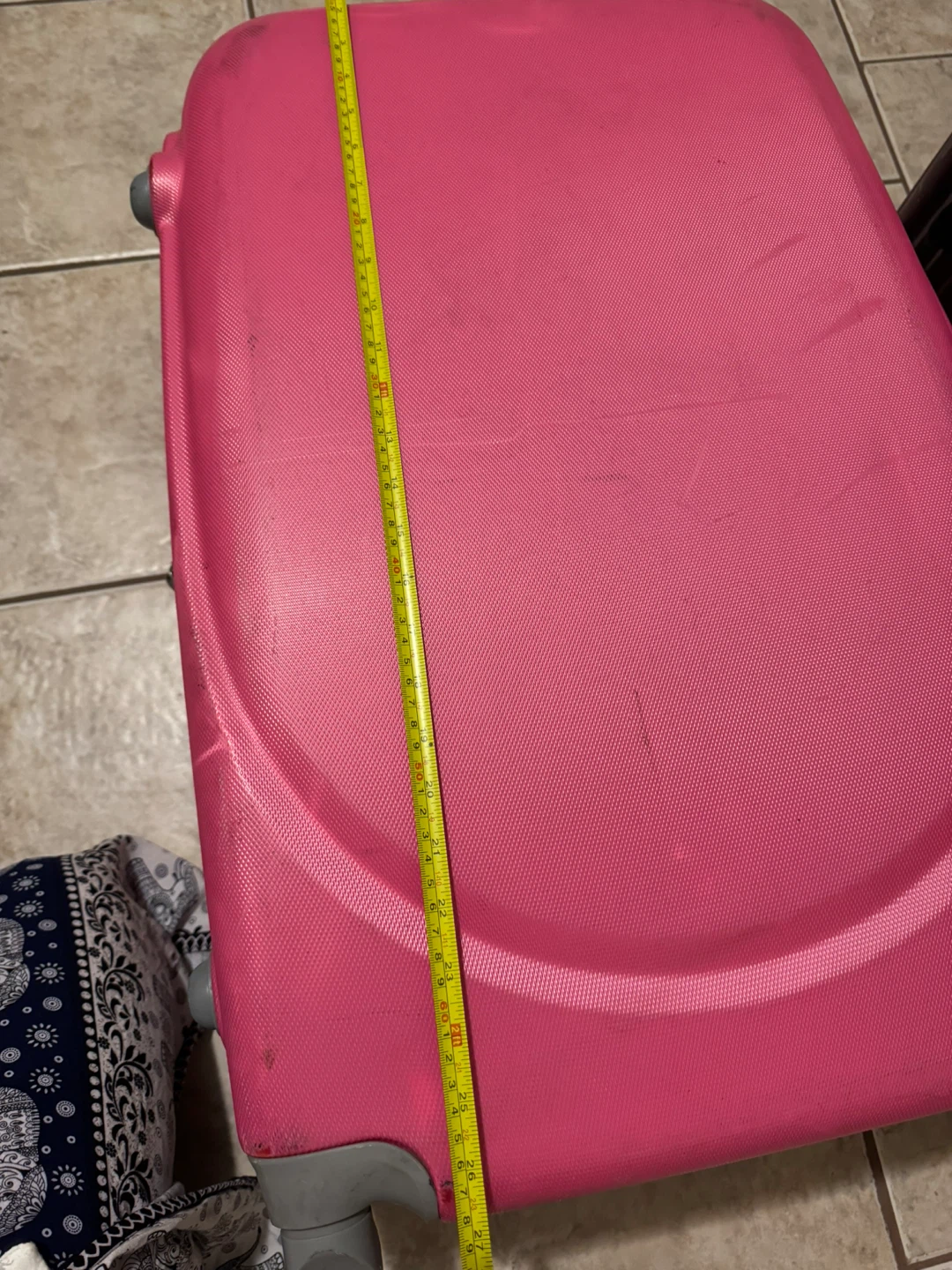 Pink Hardside Suitcase - photo 2