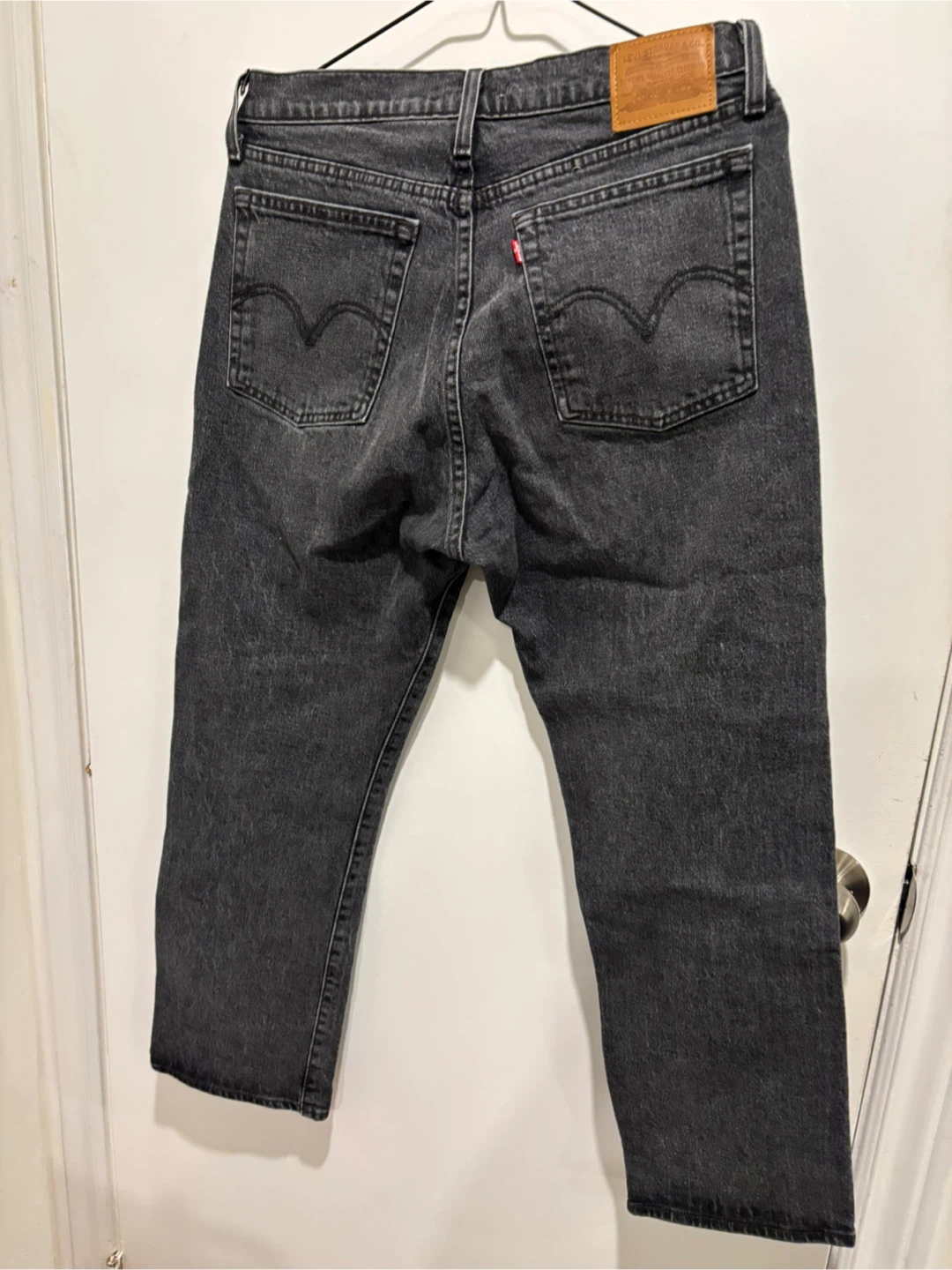 Levi's 501 Black Denim Jeans see straight cut fior women size - photo 3