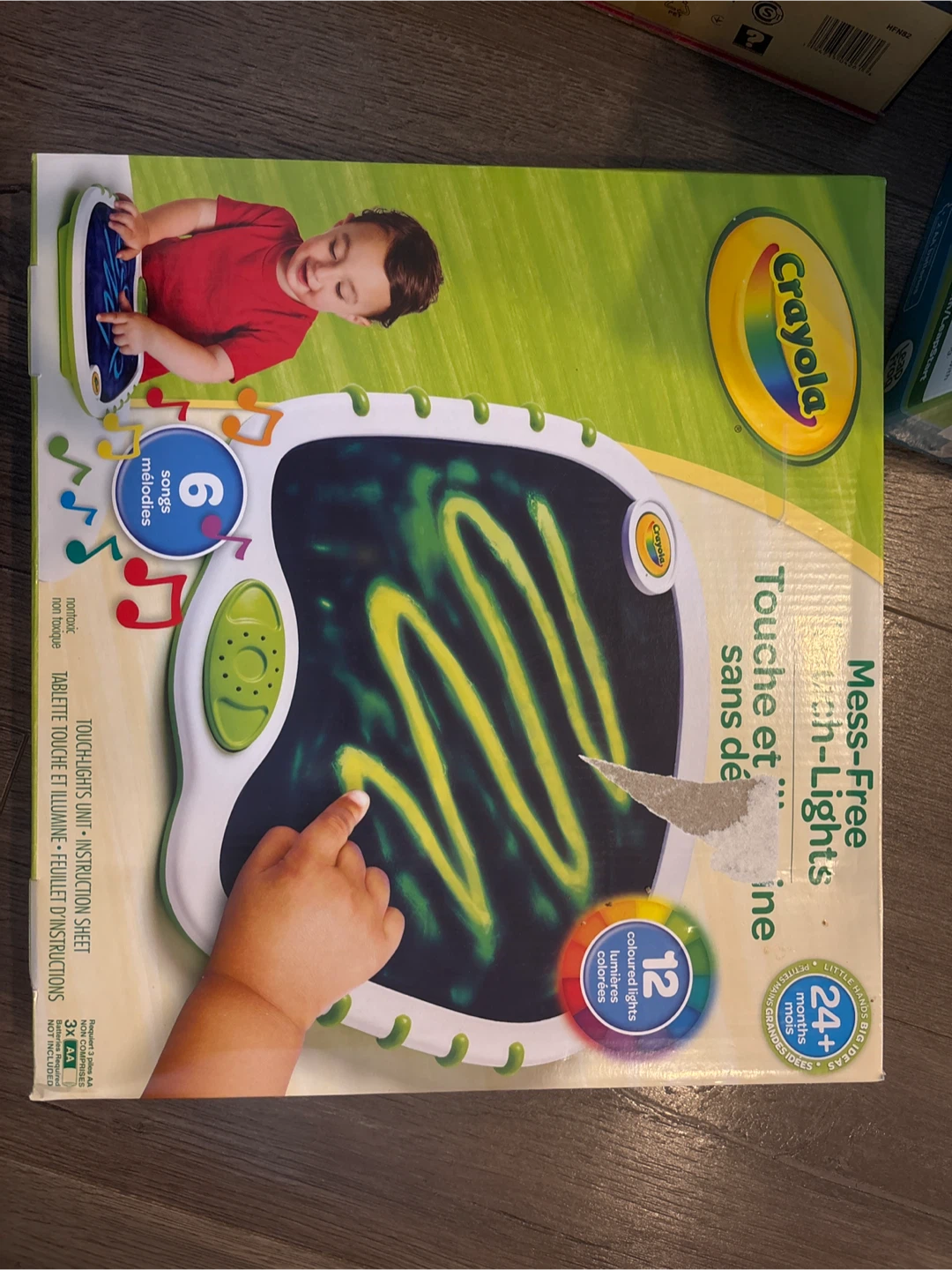 Crayola Mess-Free Touch-Lights Drawing Toy