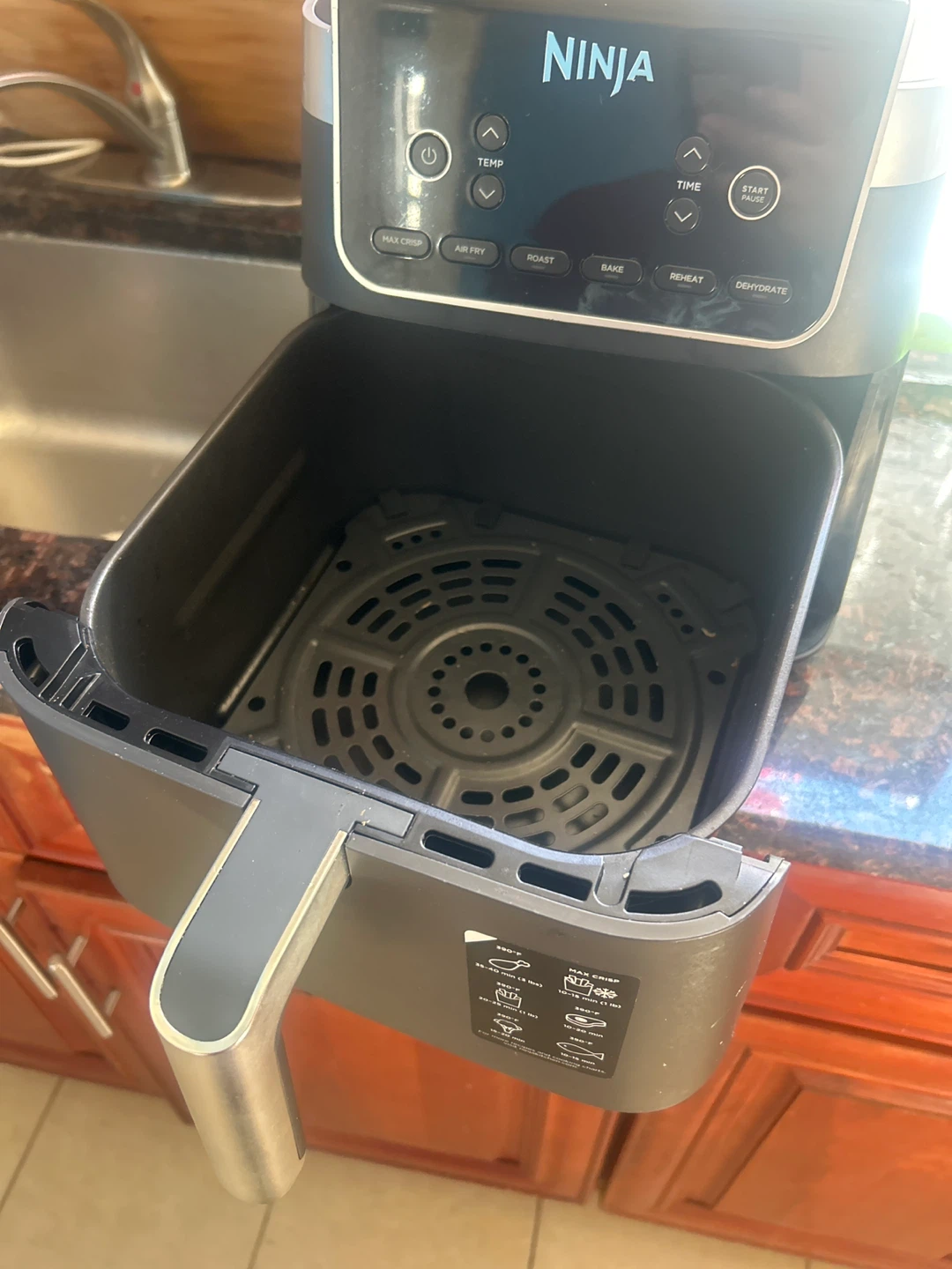 Ninja Air Fryer - photo 2