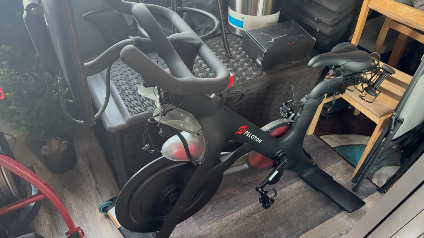 Peloton Bike - photo 3
