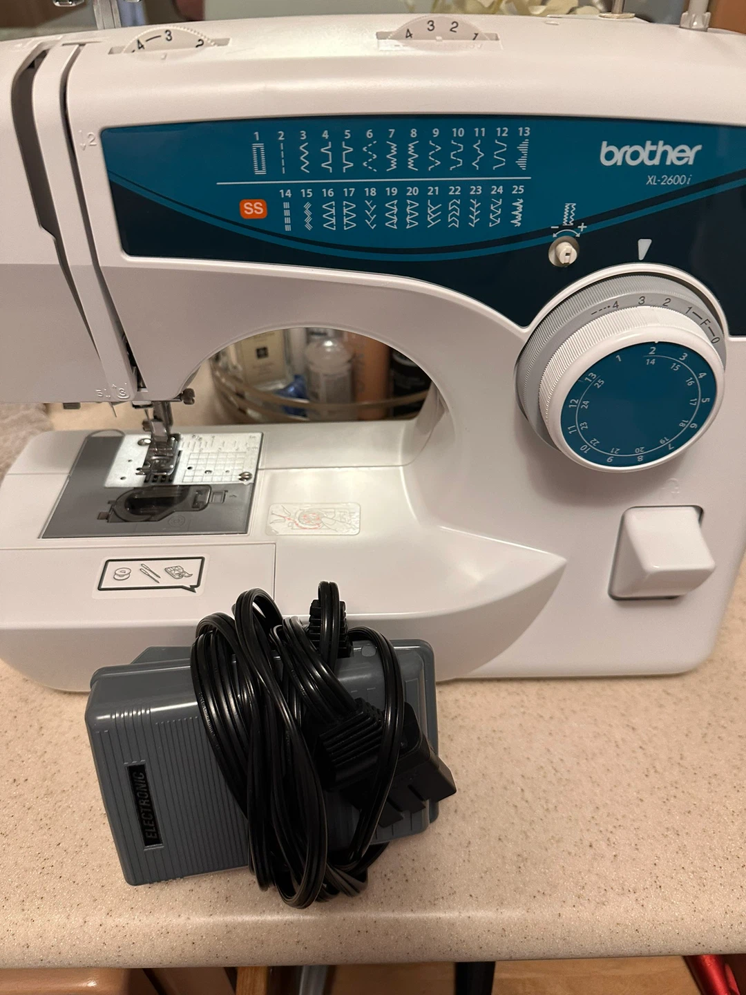 Brother XL-2600i Sewing Machine