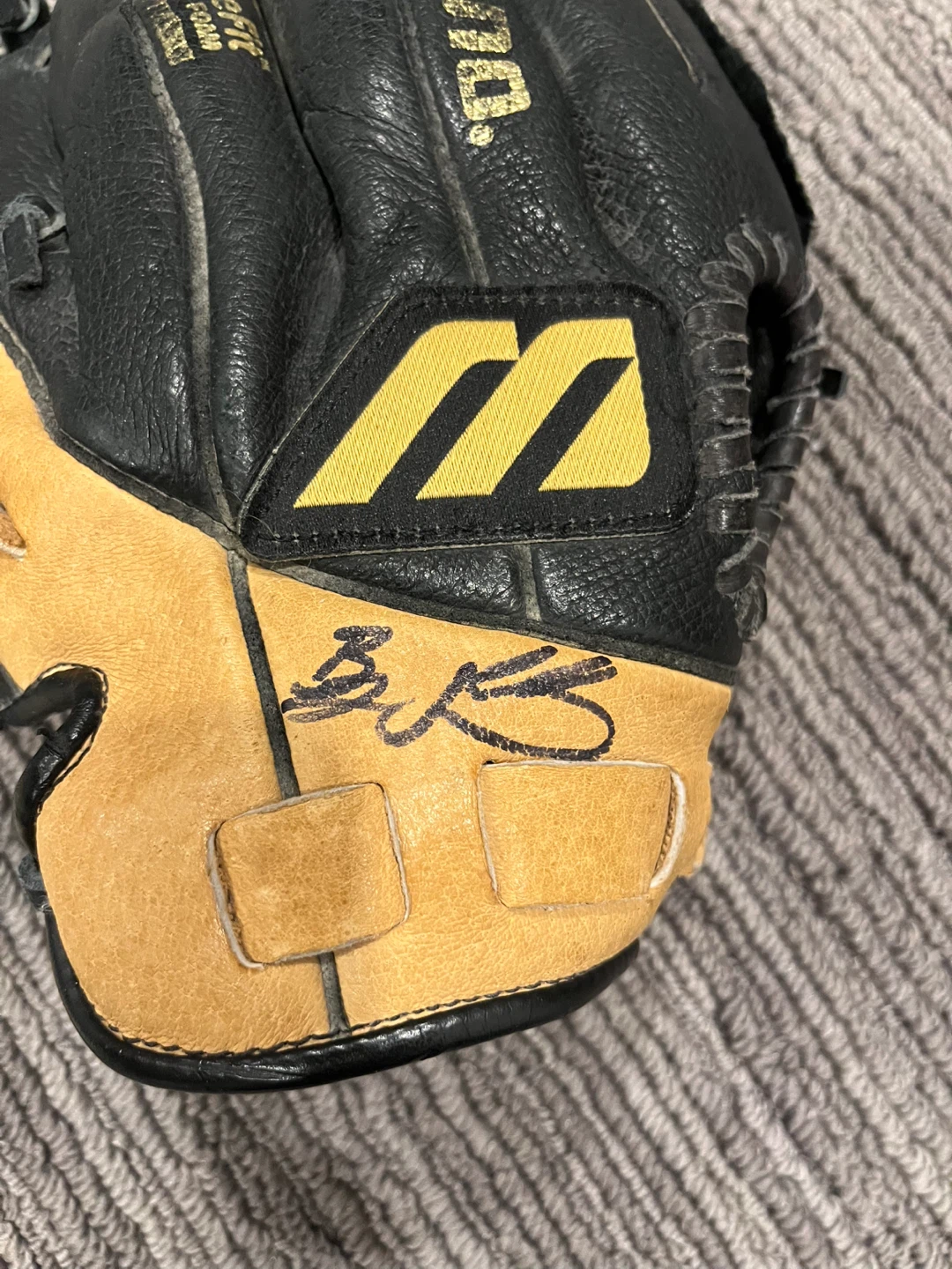 Toronto Blue Jays BJ Ryan autographed kids hat and glove - photo 3