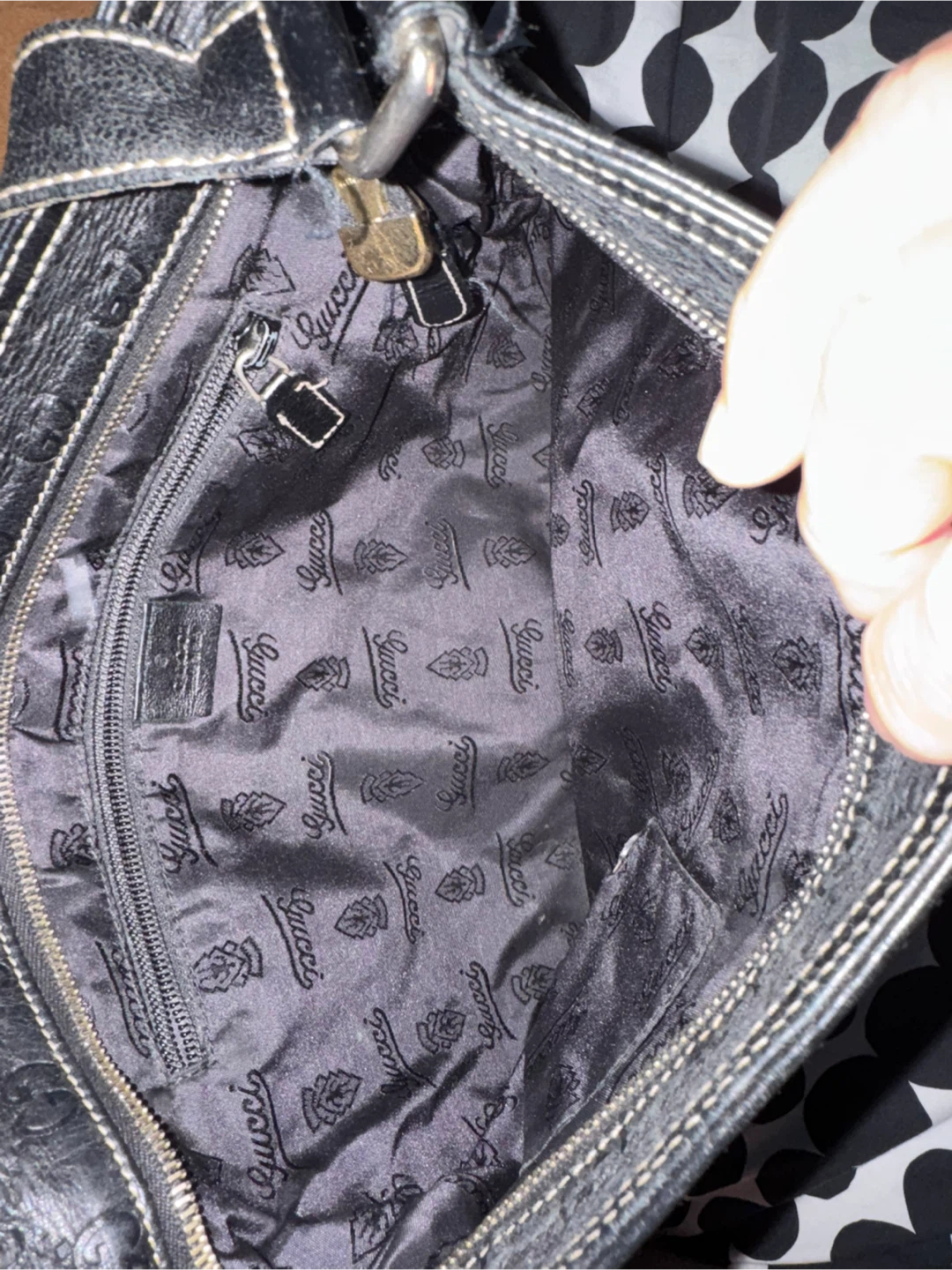 Gucci Black Leather Messenger Bag - photo 3