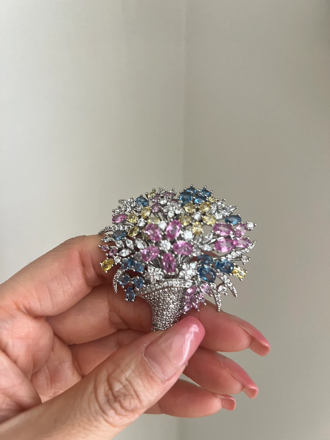 Sparkling Flower Bouquet Brooch Pin